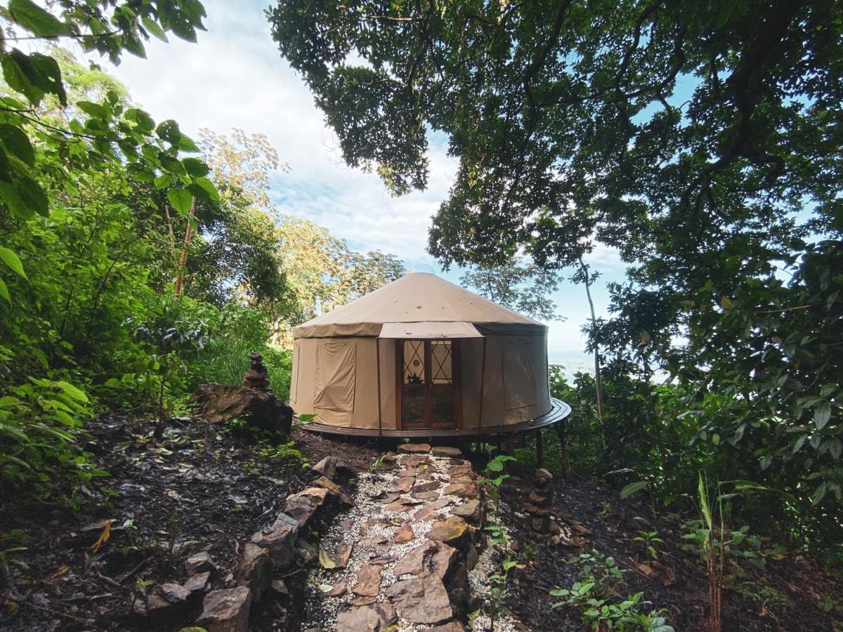 Trekker Glamping Hotel Minca Exterior photo
